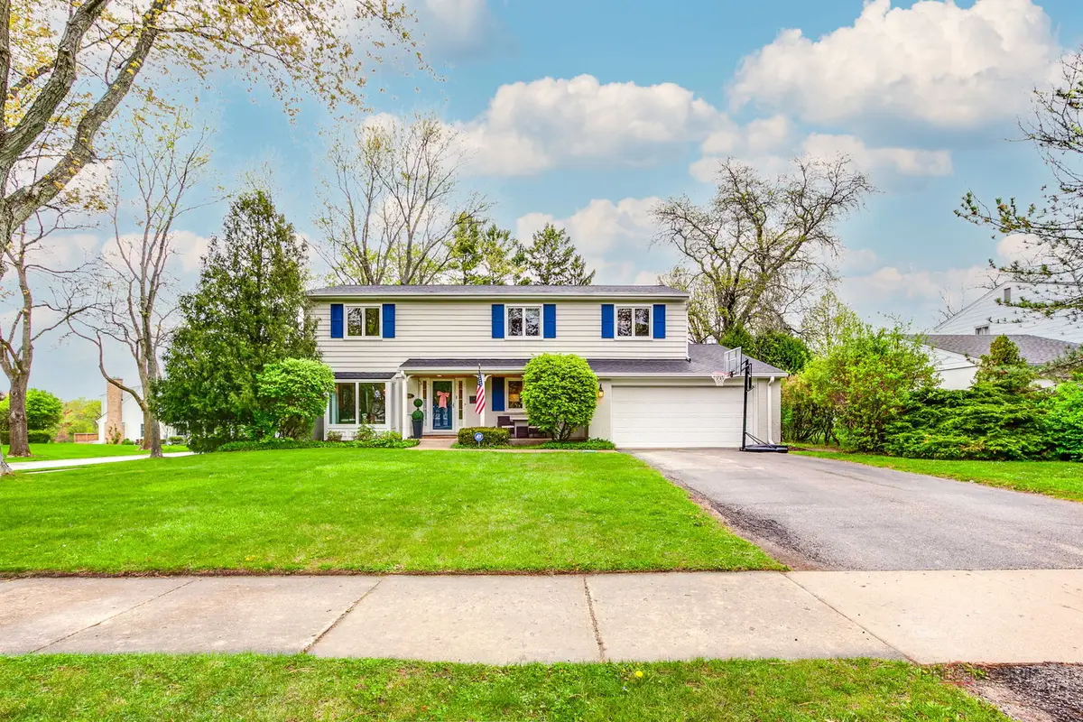366 Birkdale Road, Lake Bluff, IL 60044 - #1