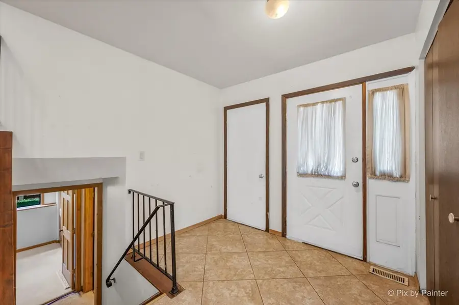 20 Wedgewood Drive, South Elgin, IL 60177 - #2