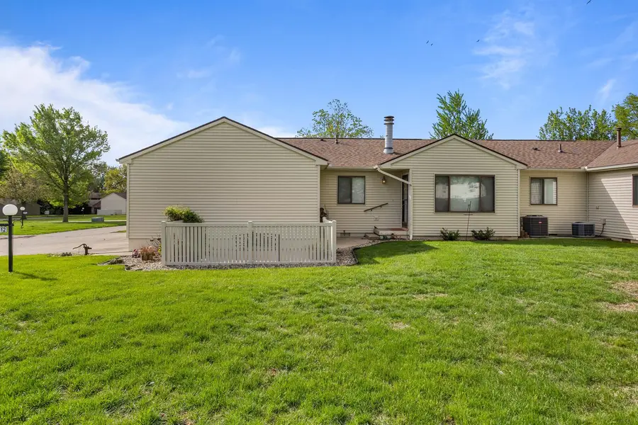 2412 Heritage Drive #2412, Champaign, IL 61822 - #2