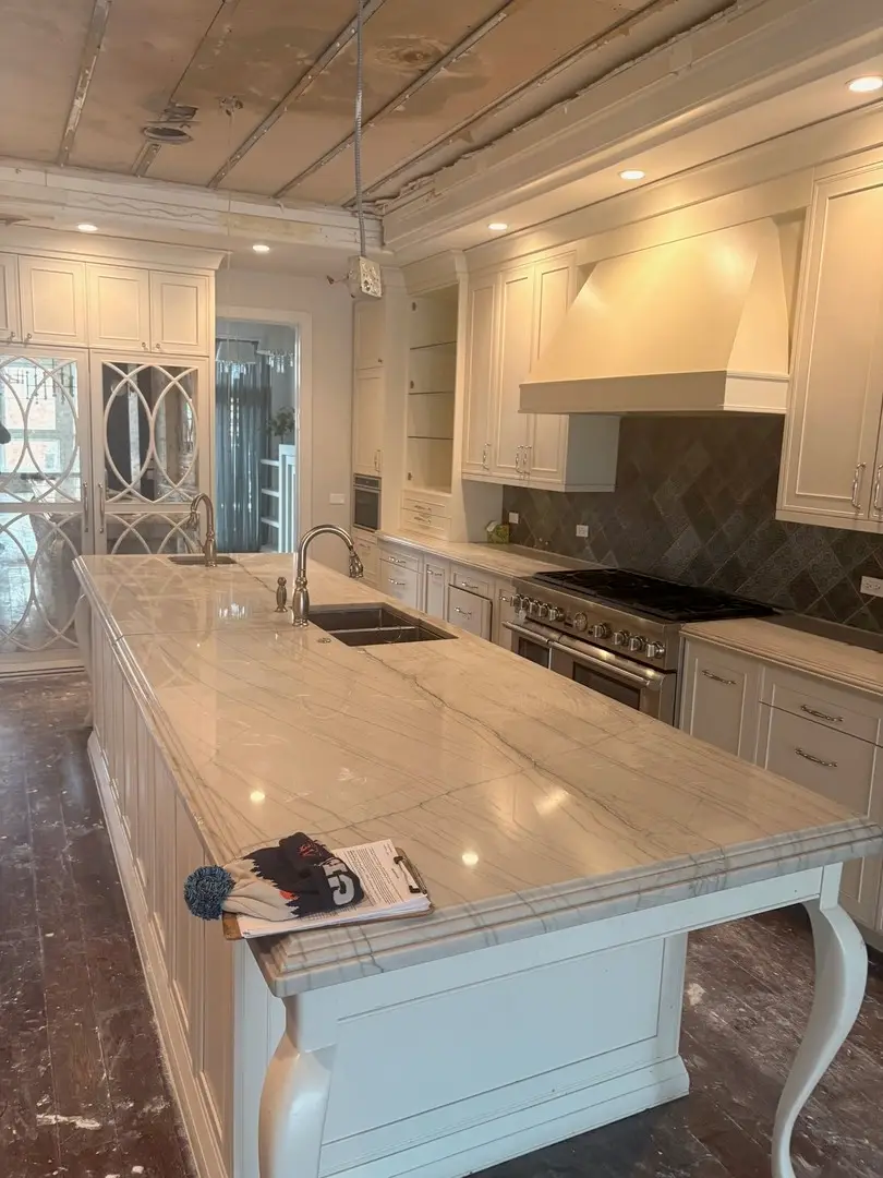 2054 N Mohawk Street, Chicago, IL 60614 - #2