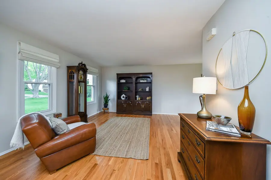 1174 Kent Court, Wheaton, IL 60189 - #3