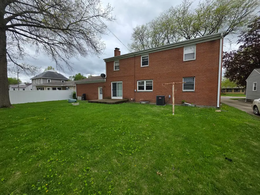 1706 16th Avenue, Sterling, IL 61081 - #2