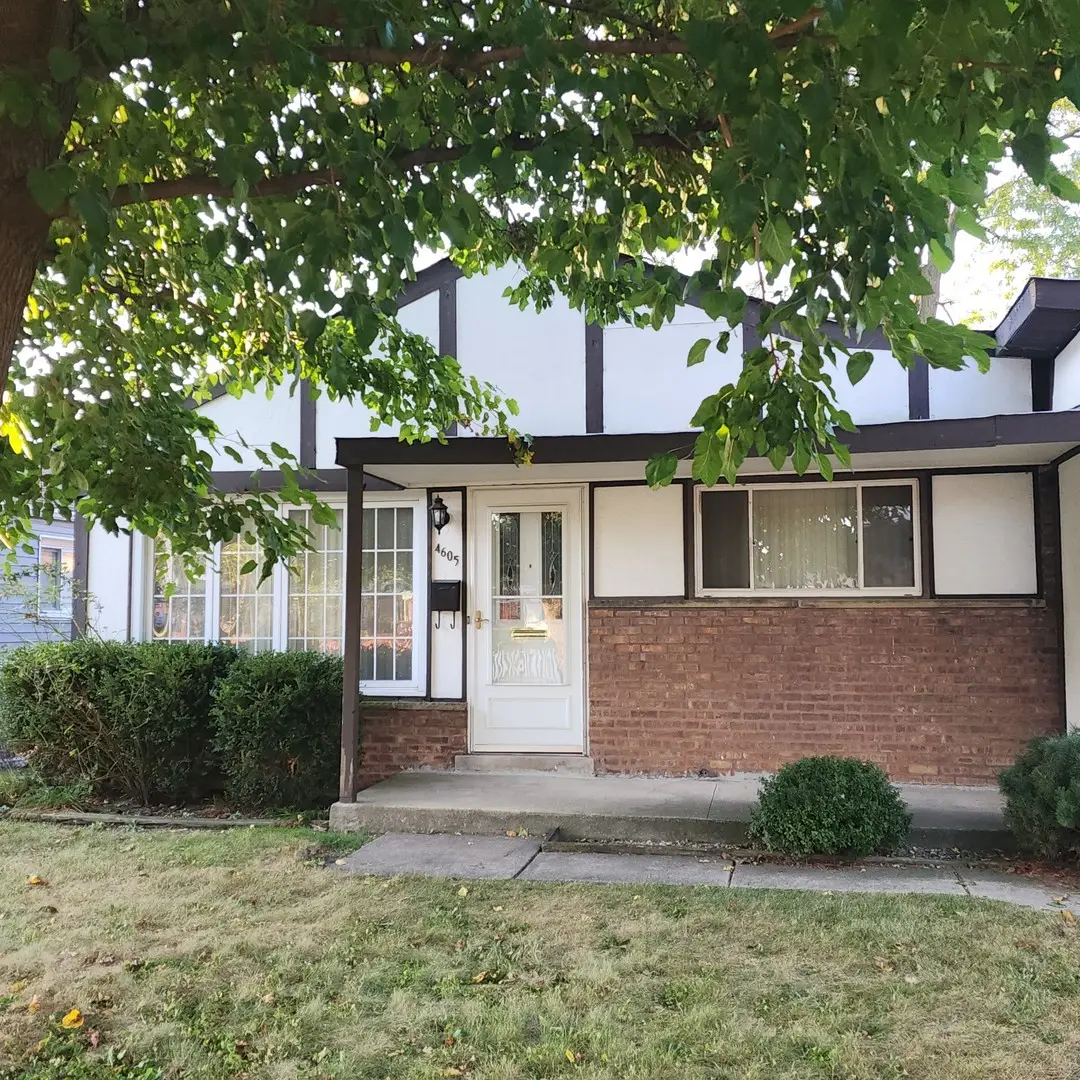 4605 W 84th Place, Chicago, IL 60652 - #1