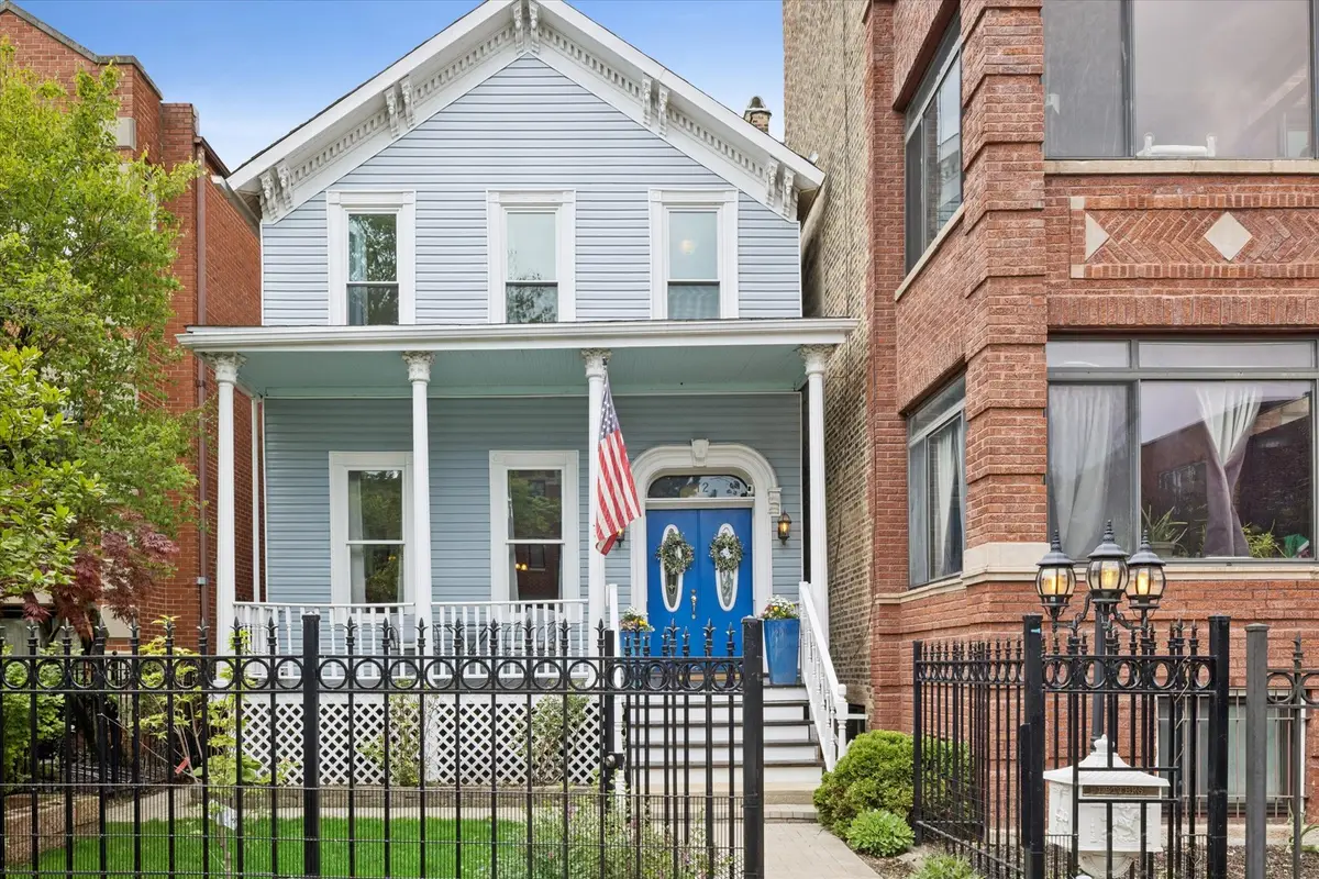 812 S Bell Avenue, Chicago, IL 60612 - #1