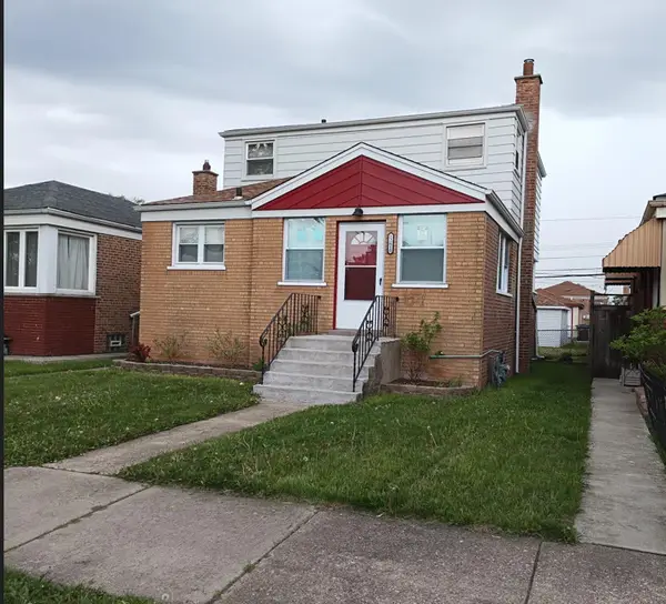 12610 S Laflin Street, Calumet Park, IL 60827