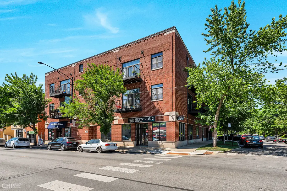 2934 W Montrose Avenue #303, Chicago, IL 60618 - #1