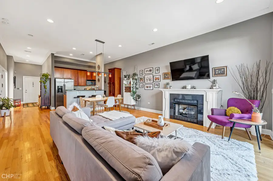 2934 W Montrose Avenue #303, Chicago, IL 60618 - #3