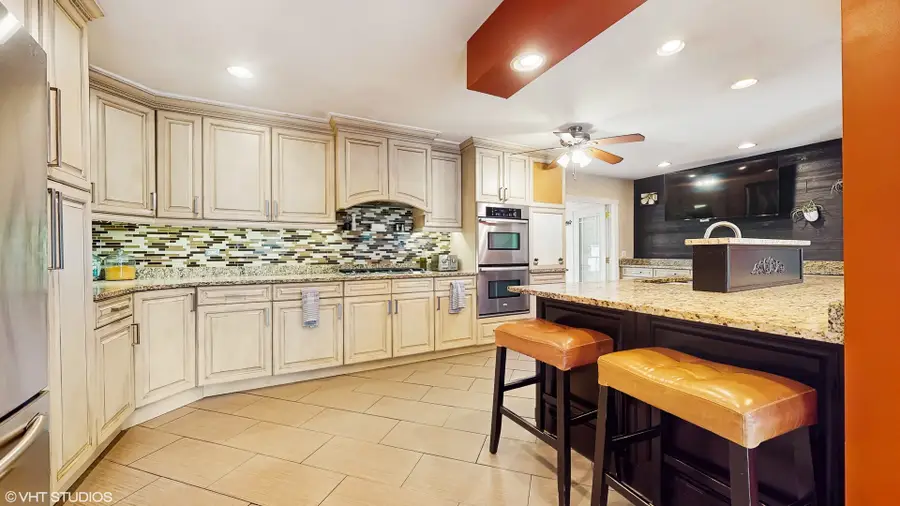 1288 N Ashland Avenue, Palatine, IL 60074 - #3