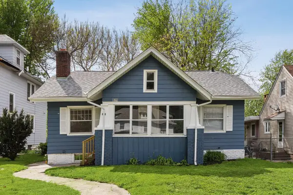 928 23rd Street, Rock Island, IL 61201