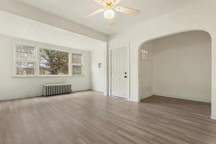 5032 W Gunnison Street, Chicago, IL 60630 - #3