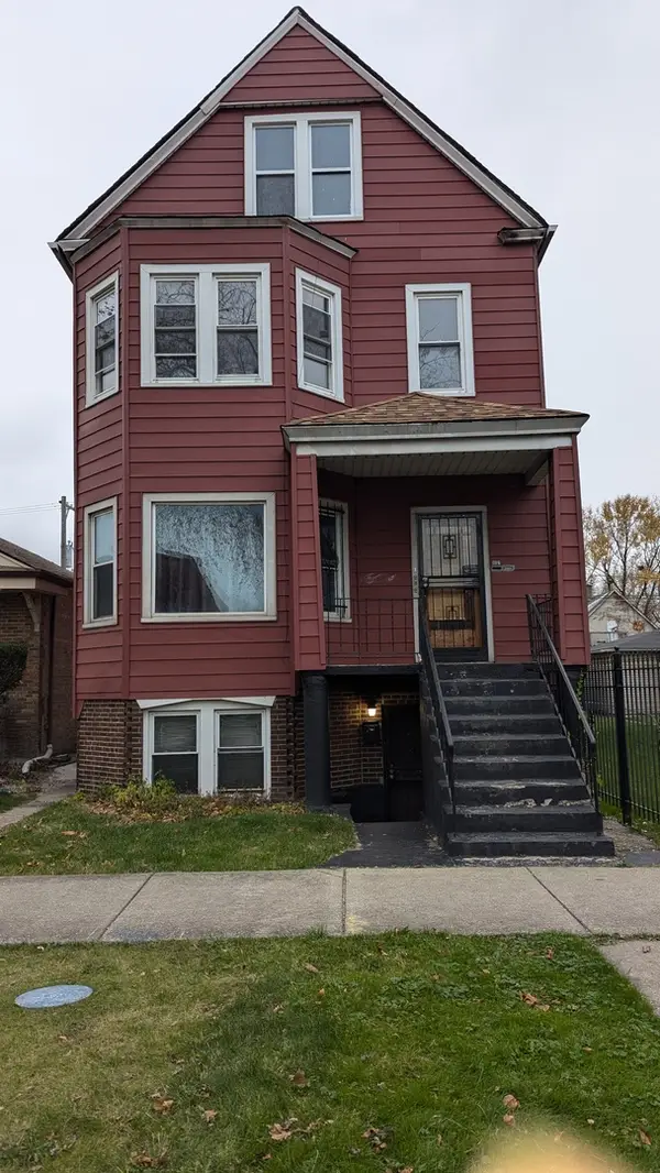 8112 S Exchange Avenue, Chicago, IL 60617
