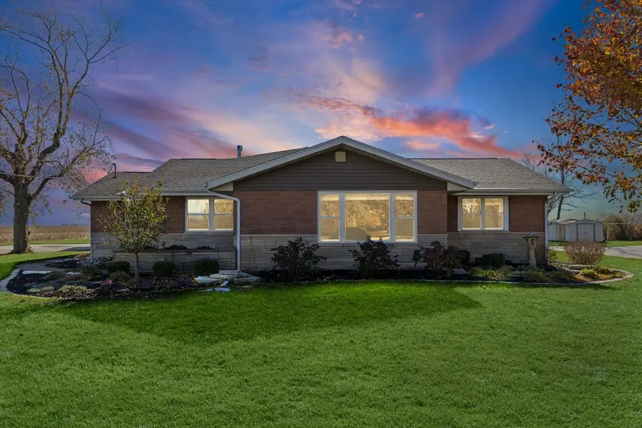 1271 E 500 North Road, Cissna Park, IL 60924 - #3