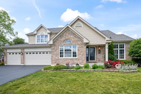 5250 Morningview Drive, Hoffman Estates, IL 60192