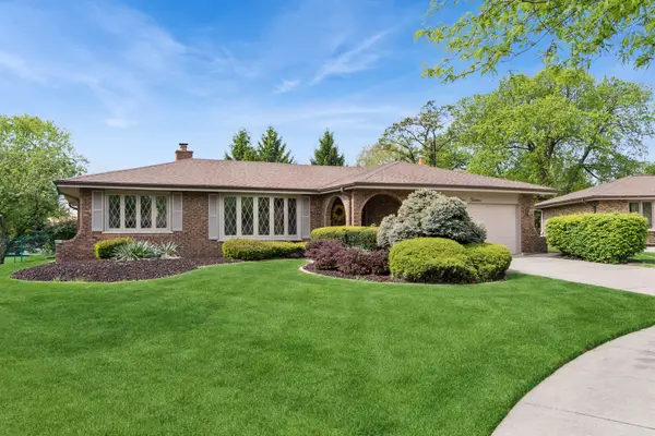913 Andermann Lane, Darien, IL 60561