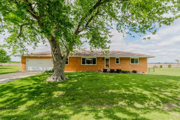 200 W Winslow Street, Danvers, IL 61732