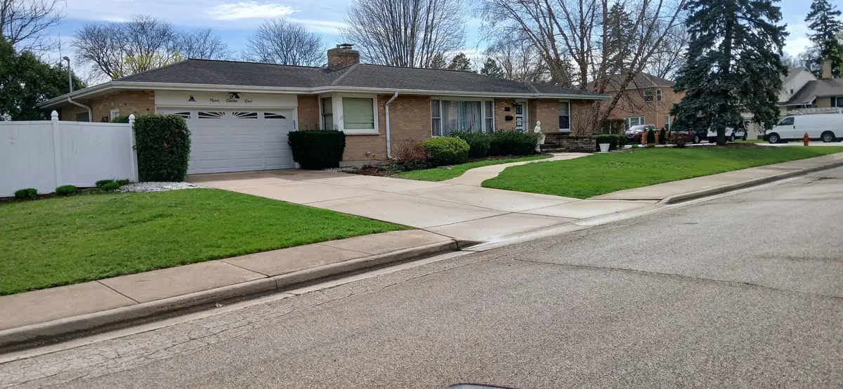 971 Demmond Street, Elgin, IL 60123 - #1