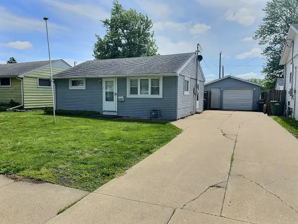 1239 9th Avenue, Clinton, IA 52732