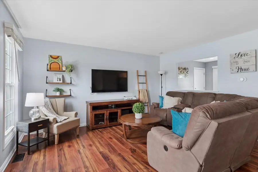 733 Cypress Lane, Carol Stream, IL 60188 - #3