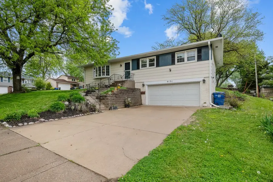 4131 Fillmore Lane, Davenport, IA 52806 - #2