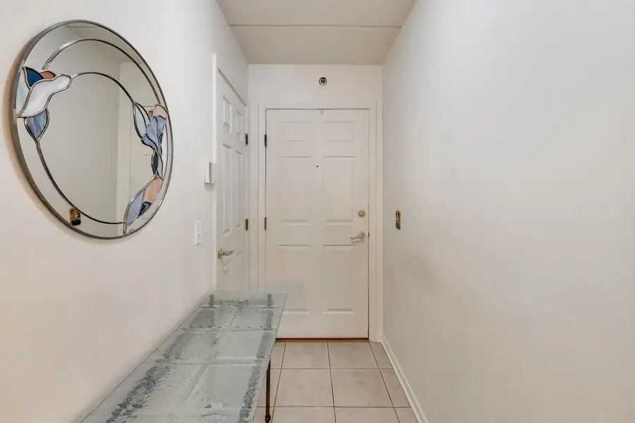 710 Creekside Drive #104A, Mount Prospect, IL 60056 - #3