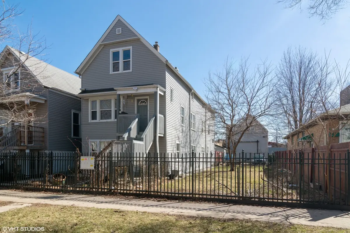 3709 W Mclean Avenue, Chicago, IL 60647 - #1