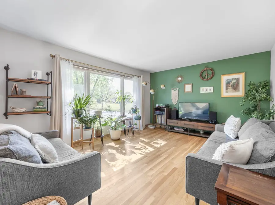 Address Withheld By Seller, Downers Grove, IL 60516 - #3
