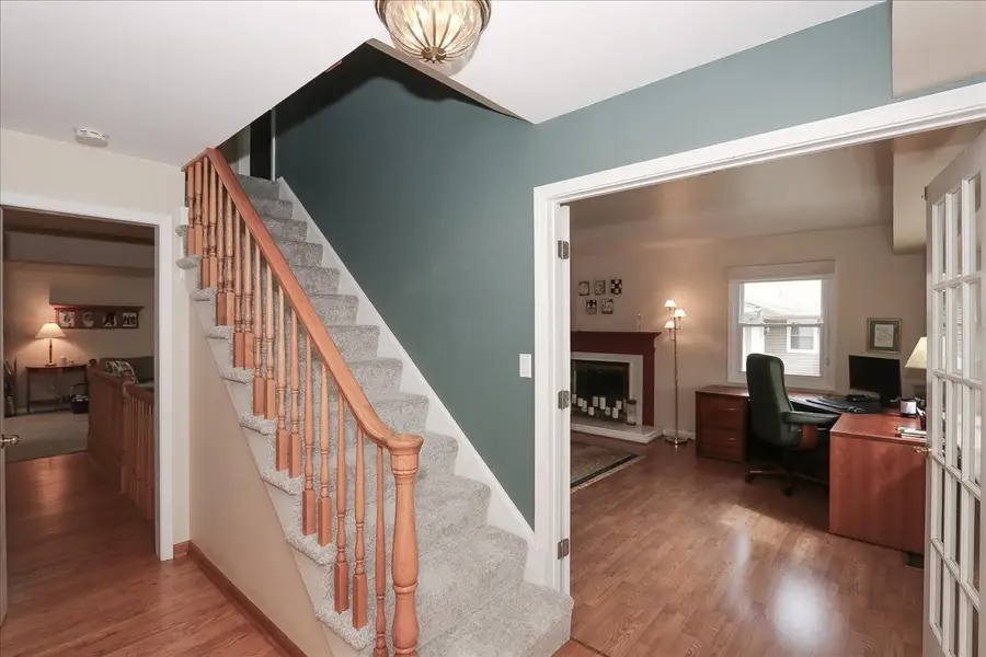 174 Timber Hill Road, Buffalo Grove, IL 60089 - #2