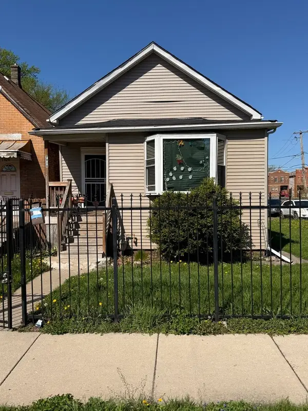 7916 S Normal Avenue, Chicago, IL 60620