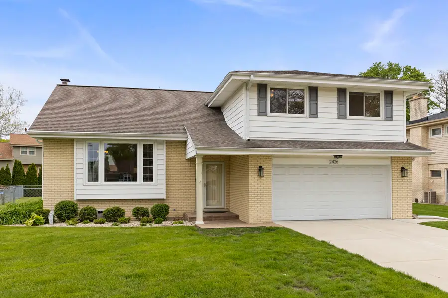 2426 S Shag Bark Trail, Arlington Heights, IL 60005 - #2