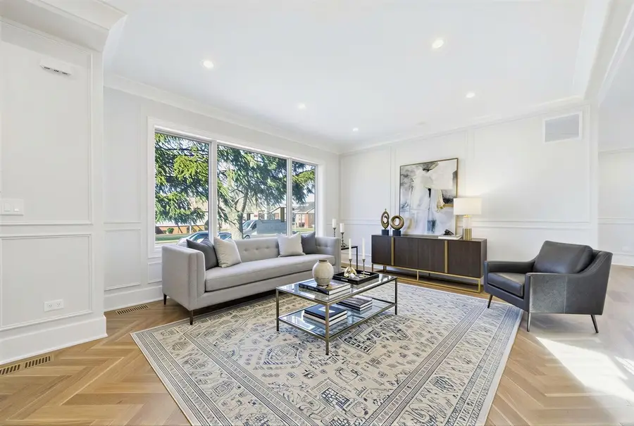 6235 N Kedvale Avenue, Chicago, IL 60646 - #3