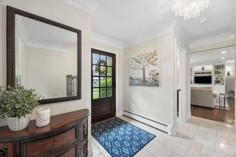 698 N Kenilworth Avenue, Glen Ellyn, IL 60137 - #3