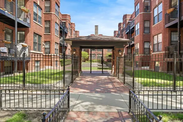 2701 N Mildred Avenue #3B, Chicago, IL 60614