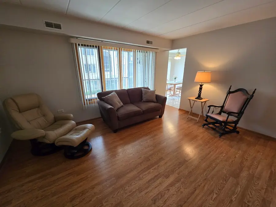 13950 Lavergne Avenue #907, Crestwood, IL 60418 - #3