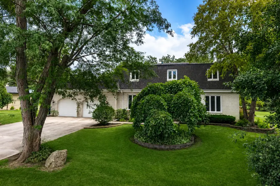 21W325 Sunnyside Drive, Itasca, IL 60143 - #2