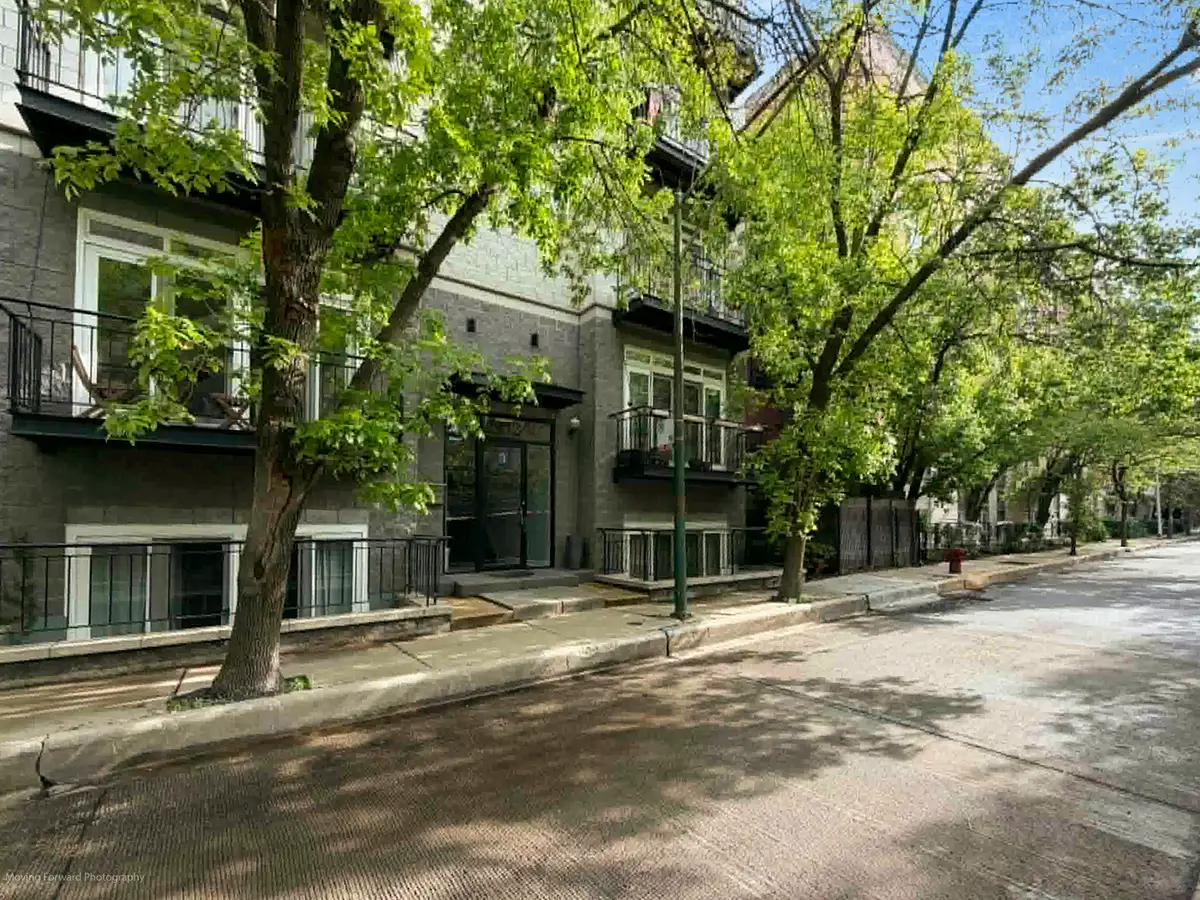 2352 W Bloomingdale Avenue #3W, Chicago, IL 60647 - #1