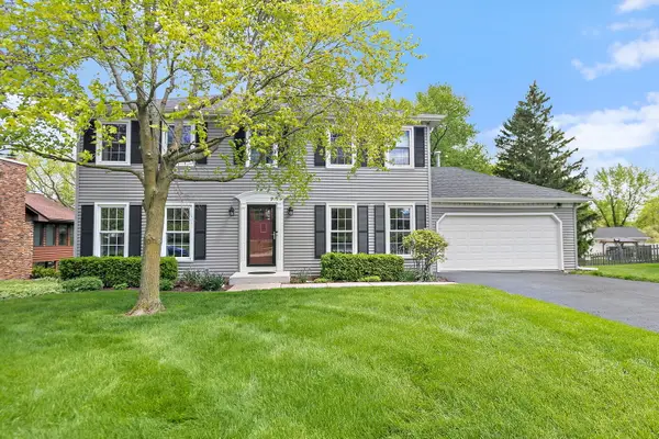 18 Jennifer Lane, DeKalb, IL 60115