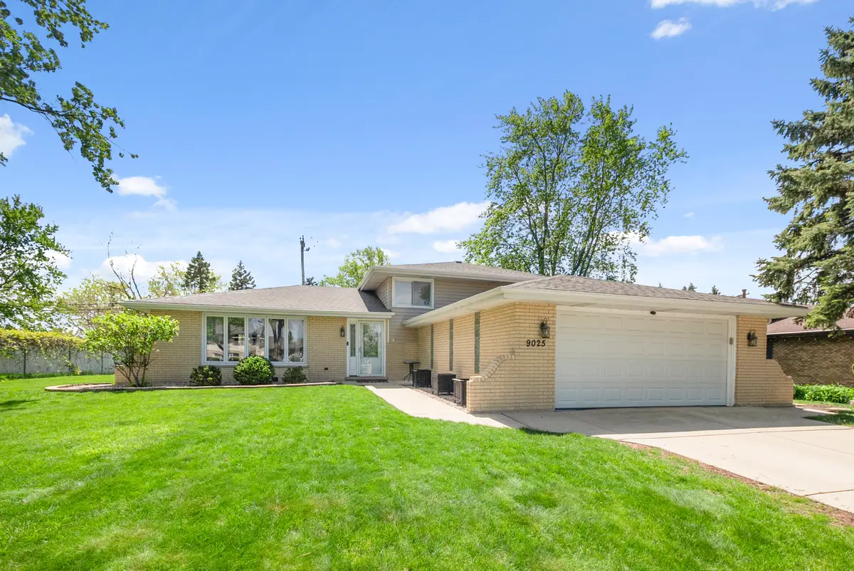 9025 Kathy Court, Orland Park, IL 60462 - #1