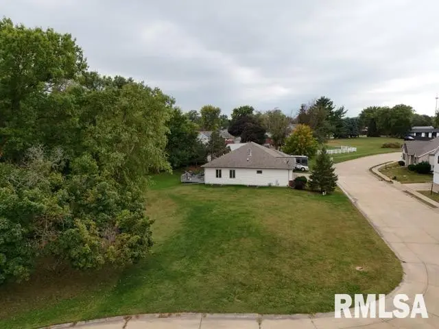 25 Hidden Valley Circle, Davenport, IA 52804 - #3
