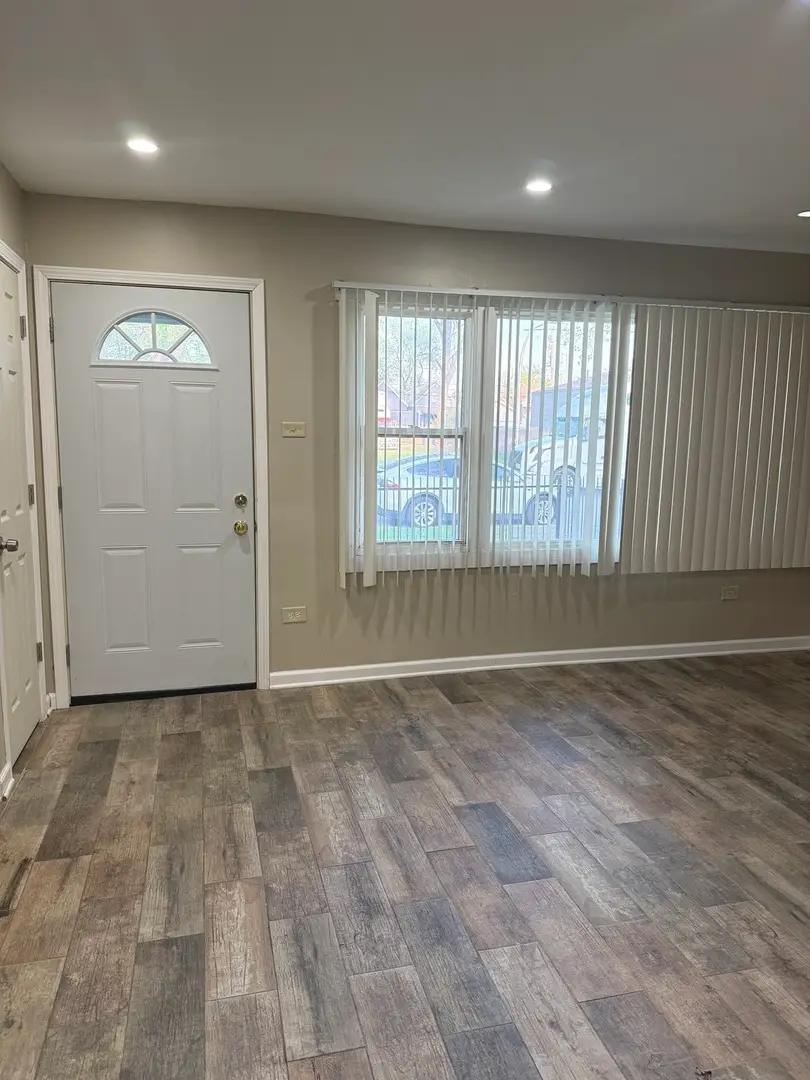 4764 S Shields Avenue, Chicago, IL 60609 - #2
