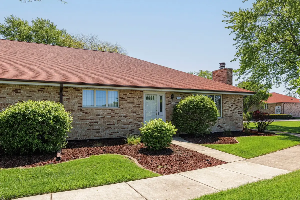 7520 W Willowood Court, Orland Park, IL 60462 - #1