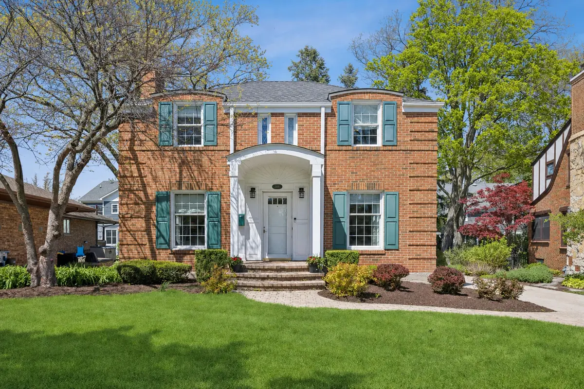 349 E Ridge Avenue, Elmhurst, IL 60126 - #1