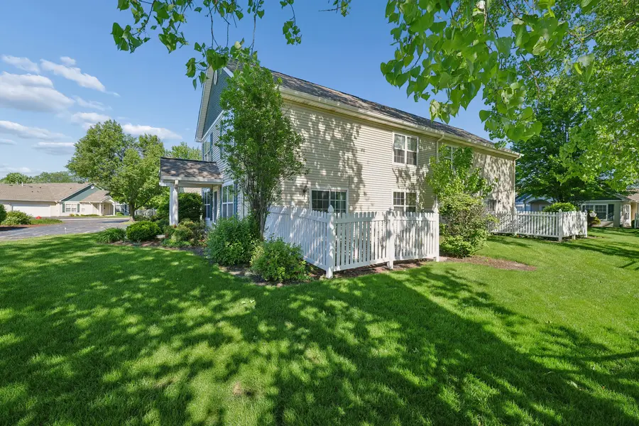 904 Garden Lane, Homewood, IL 60430 - #2
