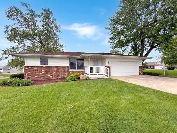 203 W Summit Street, Gifford, IL 61847