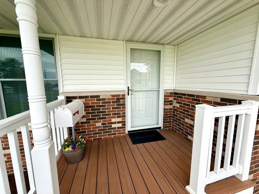 203 W Summit Street, Gifford, IL 61847 - #3