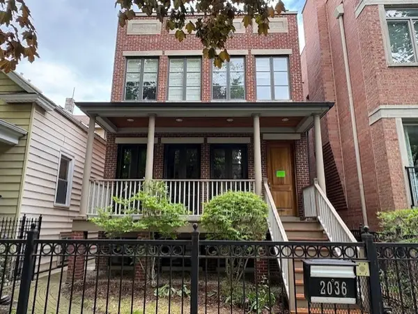 2036 W Barry Avenue, Chicago, IL 60618