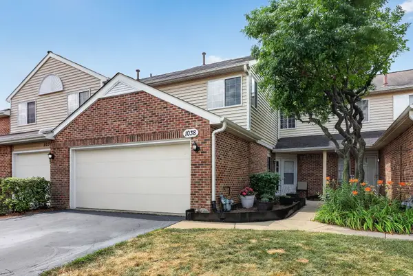 1038 Bedford Drive, Carol Stream, IL 60188