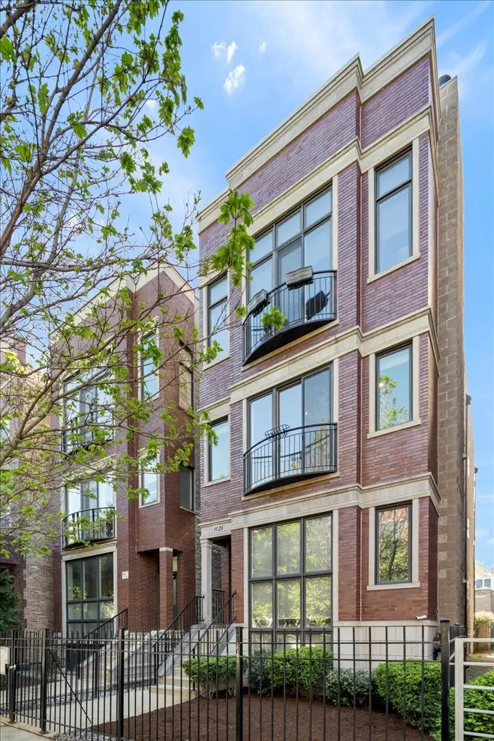1026 N Hermitage Avenue #2, Chicago, IL 60622 - #1