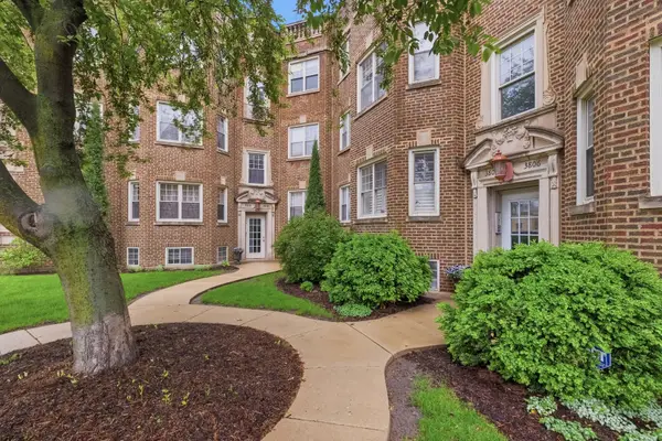 3806 N Troy Street #3, Chicago, IL 60618