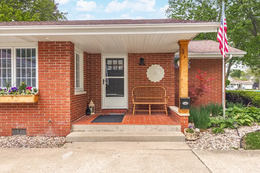 306 W Bennett Street, Pontiac, IL 61764 - #2