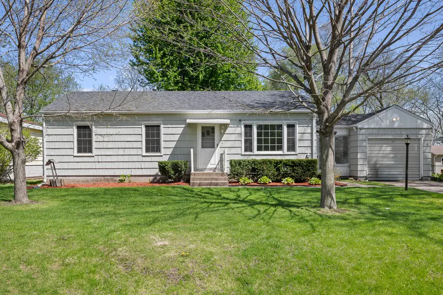 3820 15th St A, Moline, IL 51265 - #2